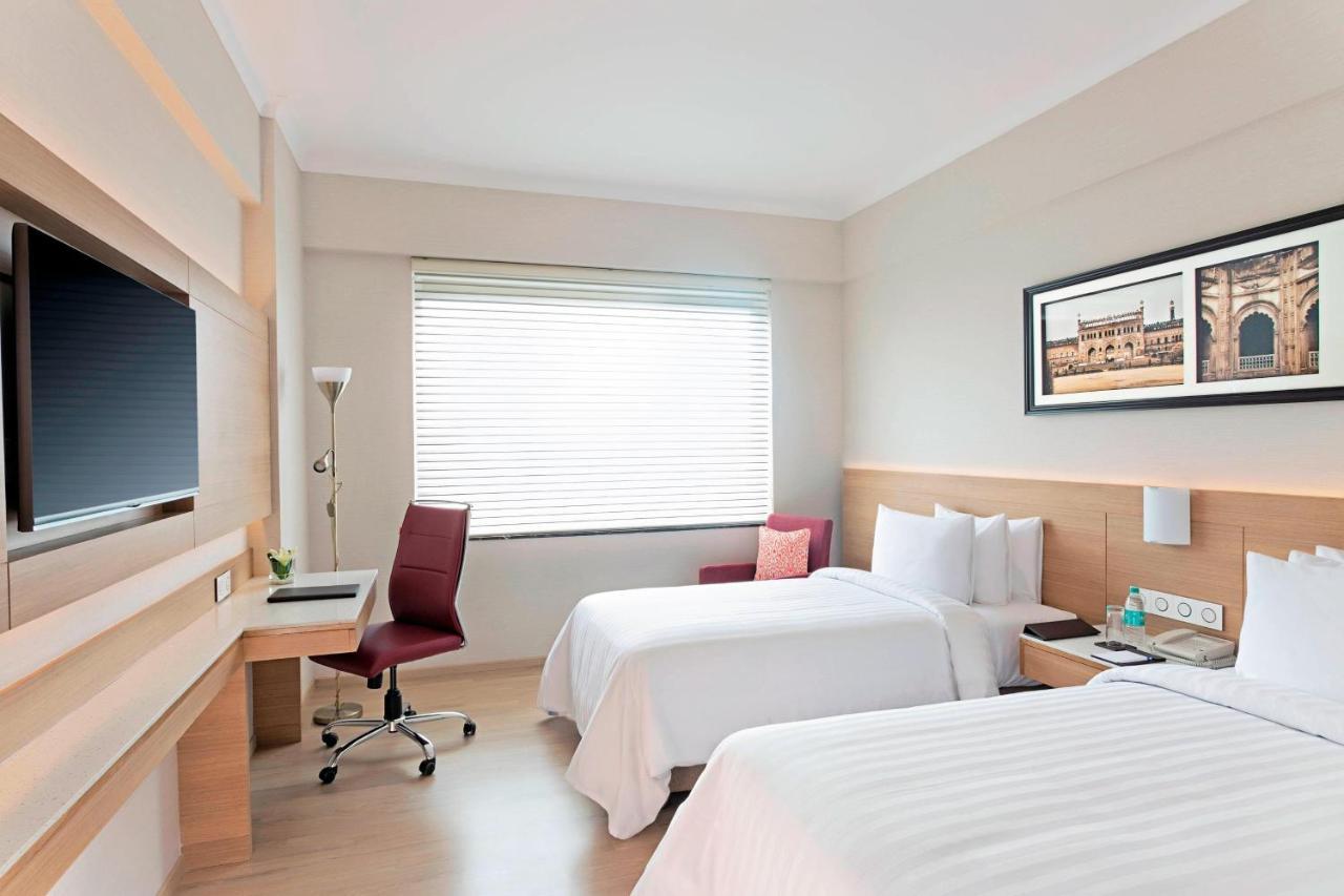 Hotel Fairfield By Marriott Lakhnaú Exteriér fotografie