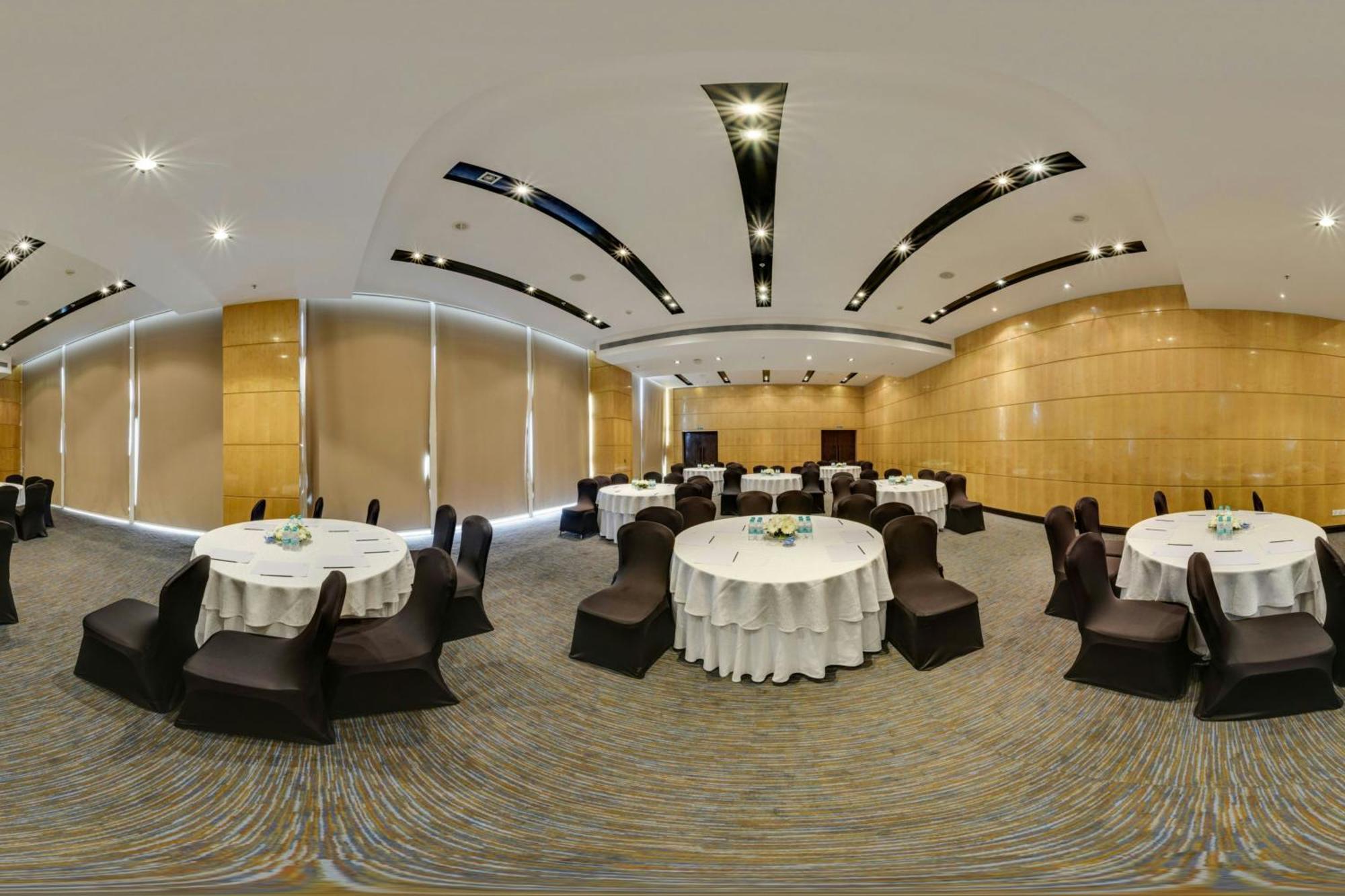 Hotel Fairfield By Marriott Lakhnaú Exteriér fotografie
