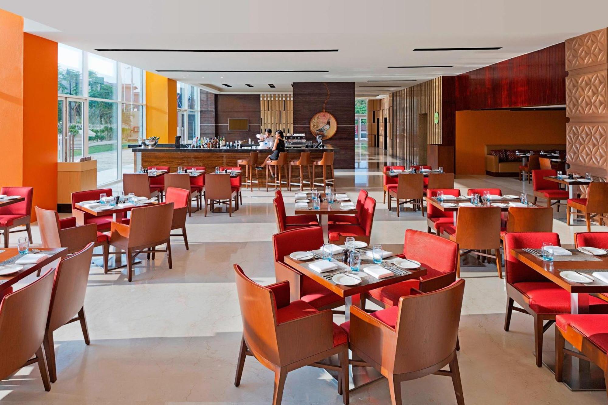 Hotel Fairfield By Marriott Lakhnaú Exteriér fotografie