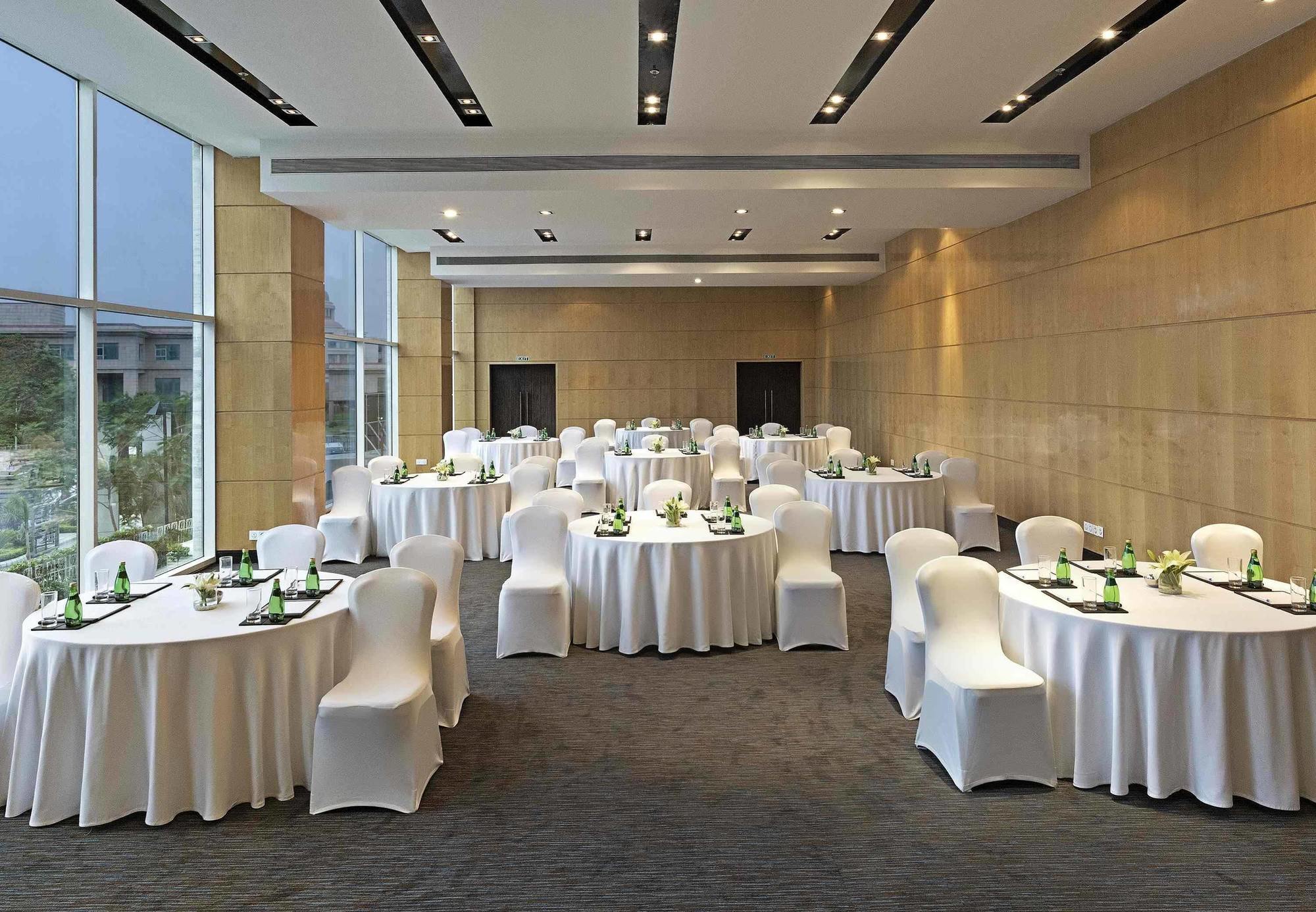 Hotel Fairfield By Marriott Lakhnaú Exteriér fotografie