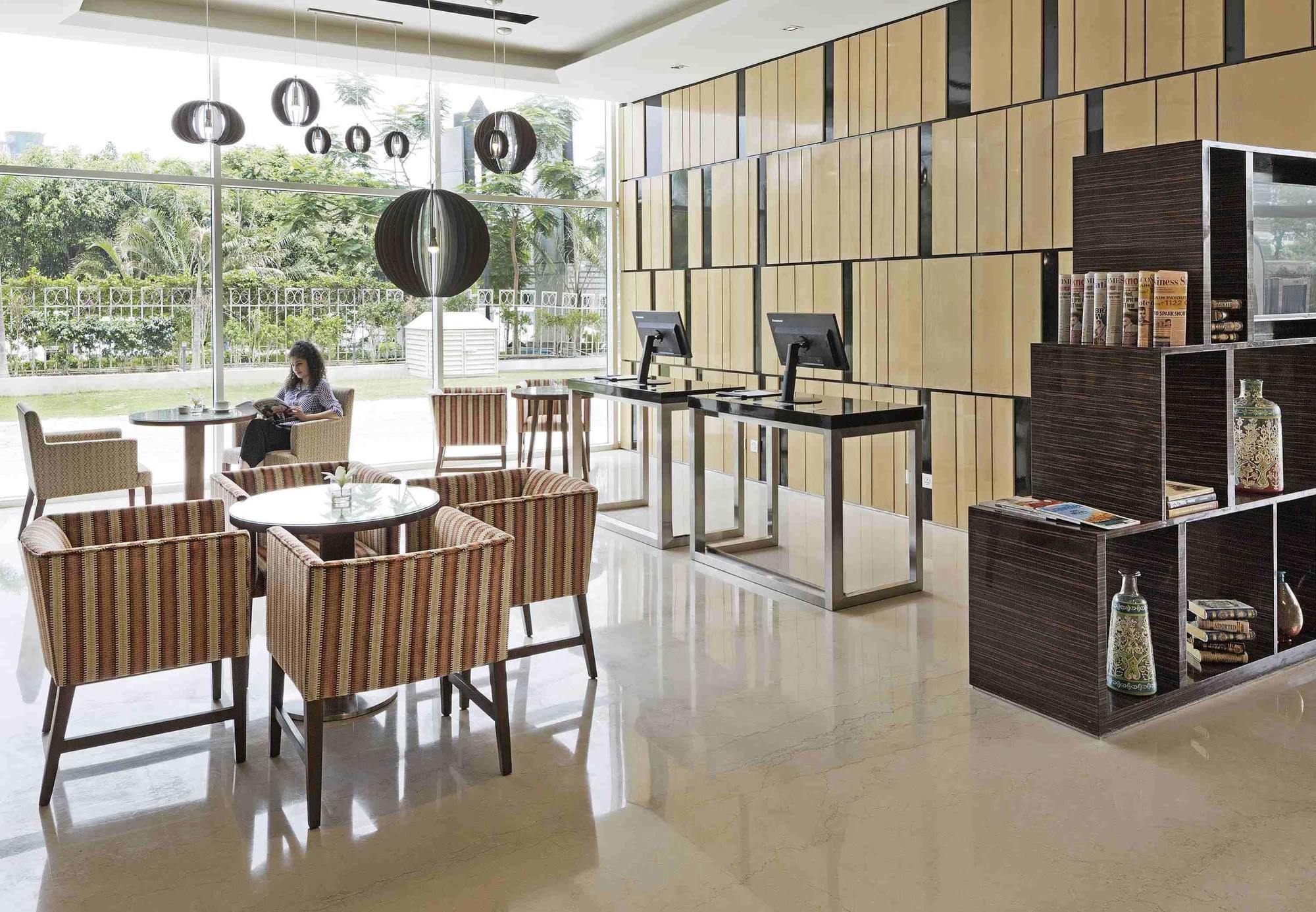 Hotel Fairfield By Marriott Lakhnaú Exteriér fotografie